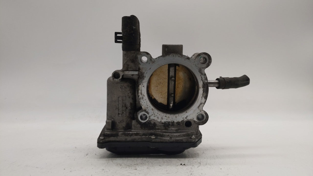 2012-2017 Hyundai Veloster Throttle Body P/N:5302-1S02 35100-2B300 Fits Fits 2012 2013 2014 2015 2016 2017 2018 2019 OEM Use