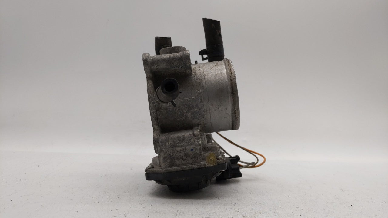 2012-2017 Hyundai Veloster Throttle Body P/N:5302-1S02 35100-2B300 Fits Fits 2012 2013 2014 2015 2016 2017 2018 2019 OEM Use