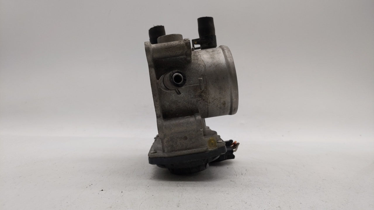 2012-2017 Hyundai Veloster Throttle Body P/N:5302-1S02 35100-2B300 Fits Fits 2012 2013 2014 2015 2016 2017 2018 2019 OEM Use