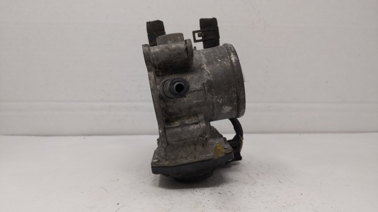 2012-2017 Hyundai Veloster Throttle Body P/N:35100-2B310 5302-1S02, 35100-2B300 Fits Fits 2012 2013 2014 2015 2016 2017 2018