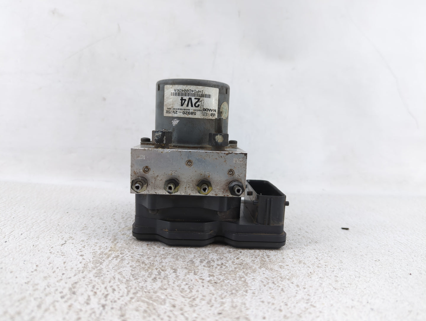 2013 Hyundai Veloster ABS Pump Control Module Replacement P/N:58920-2V450 BE6003G604 Fits OEM Used Auto Parts - Oemusedautop