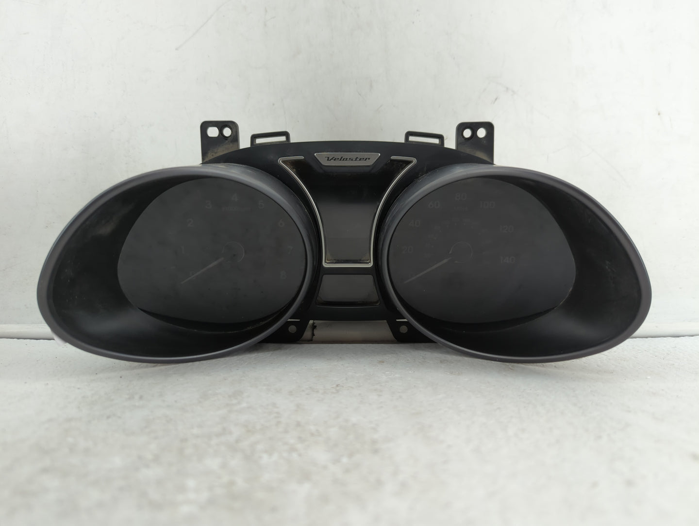 2012-2015 Hyundai Veloster Instrument Cluster Speedometer Gauges P/N:94011-2V331PD5 94011-2V330PD5 Fits Fits 2012 2013 2014 