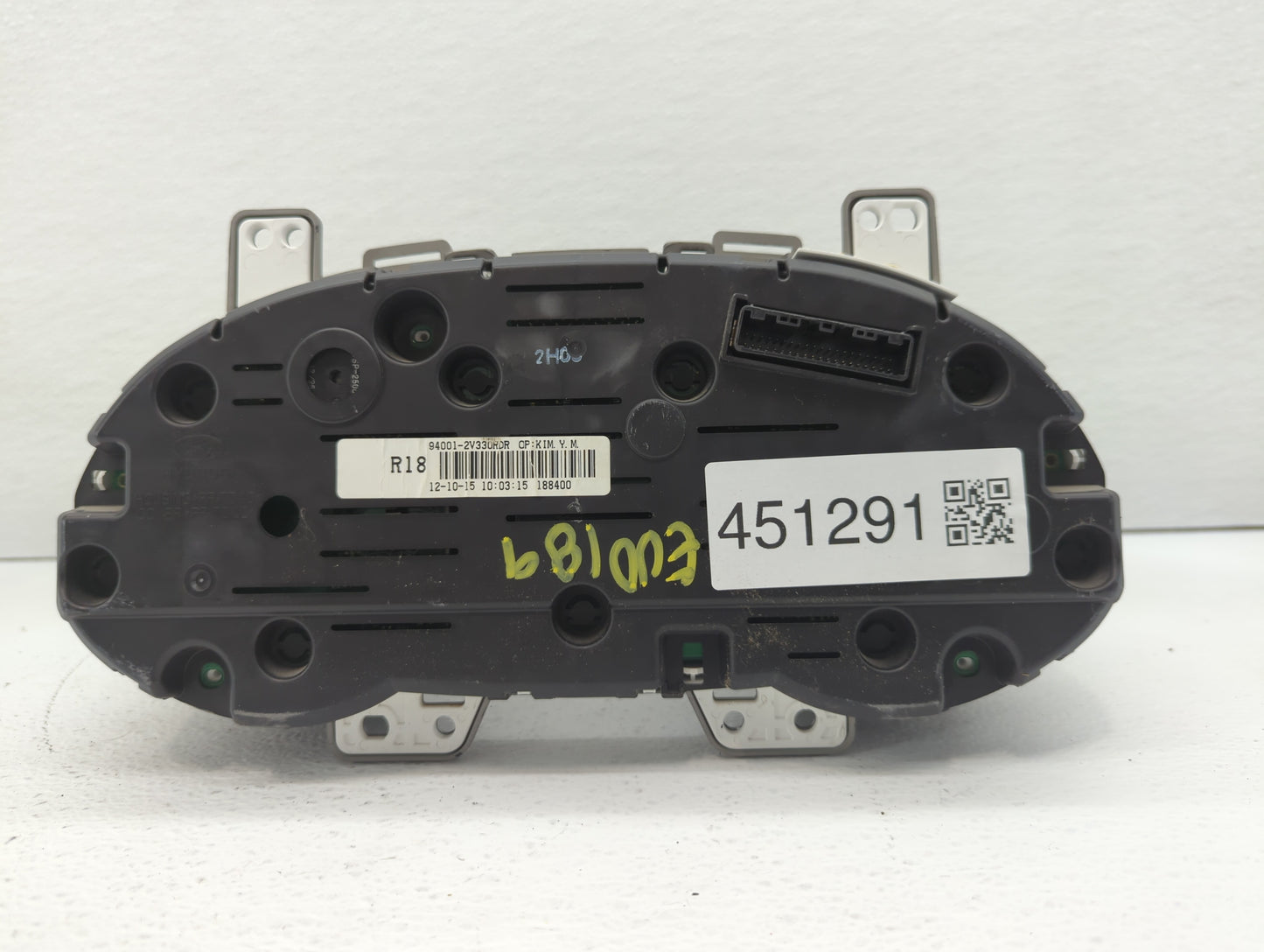2012-2015 Hyundai Veloster Instrument Cluster Speedometer Gauges P/N:94001-2V330RDR 94001-2V330 Fits Fits 2012 2013 2014 201