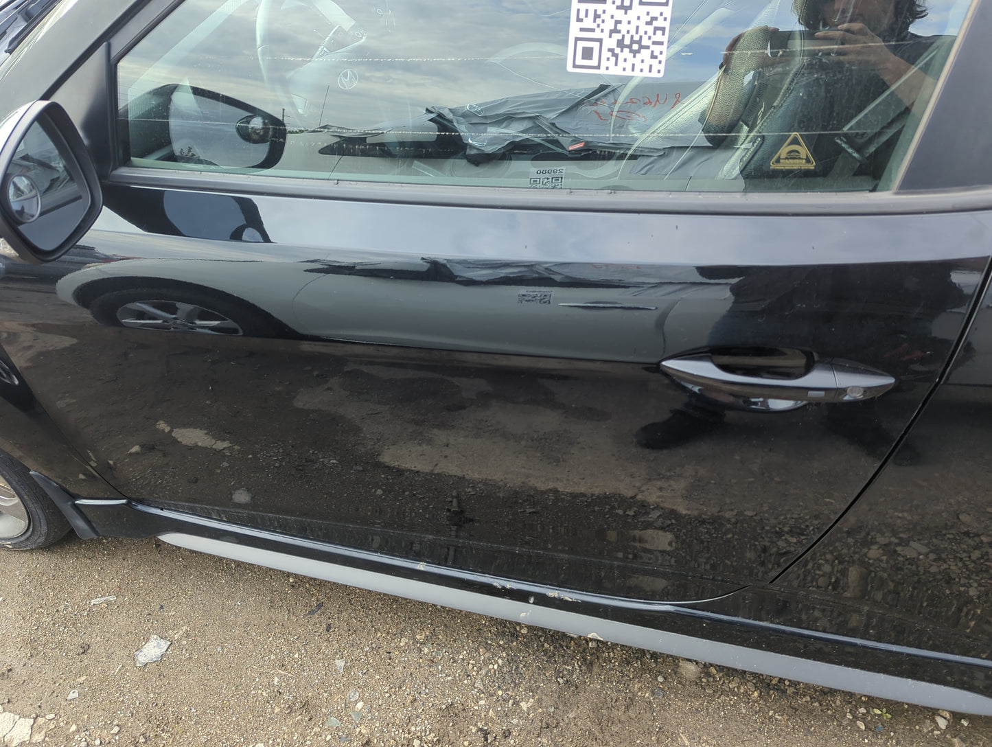 2012-2017 Hyundai Veloster Driver Front Door Oem - Oemusedautoparts1.com
