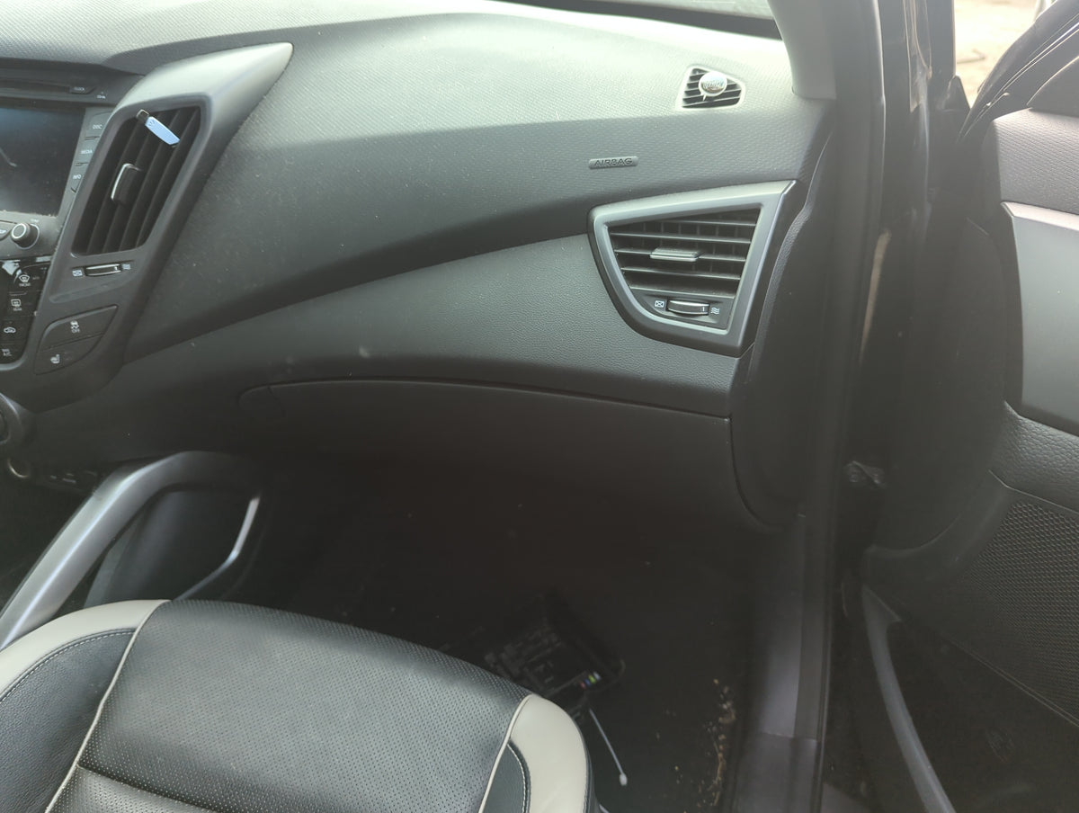 2013 Hyundai Veloster Passenger Glove Box Door Storage Compartment 5021845 - Oemusedautoparts1.com