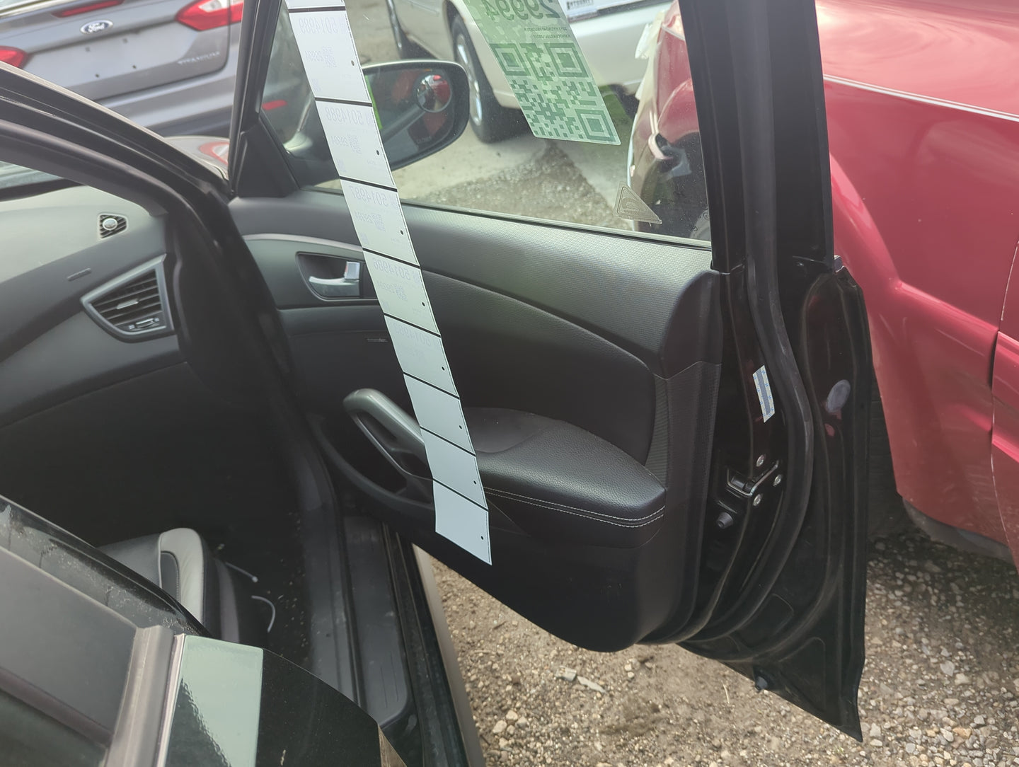 2013 Hyundai Veloster Front Right Passenger Interior Door Panel Trim - Oemusedautoparts1.com