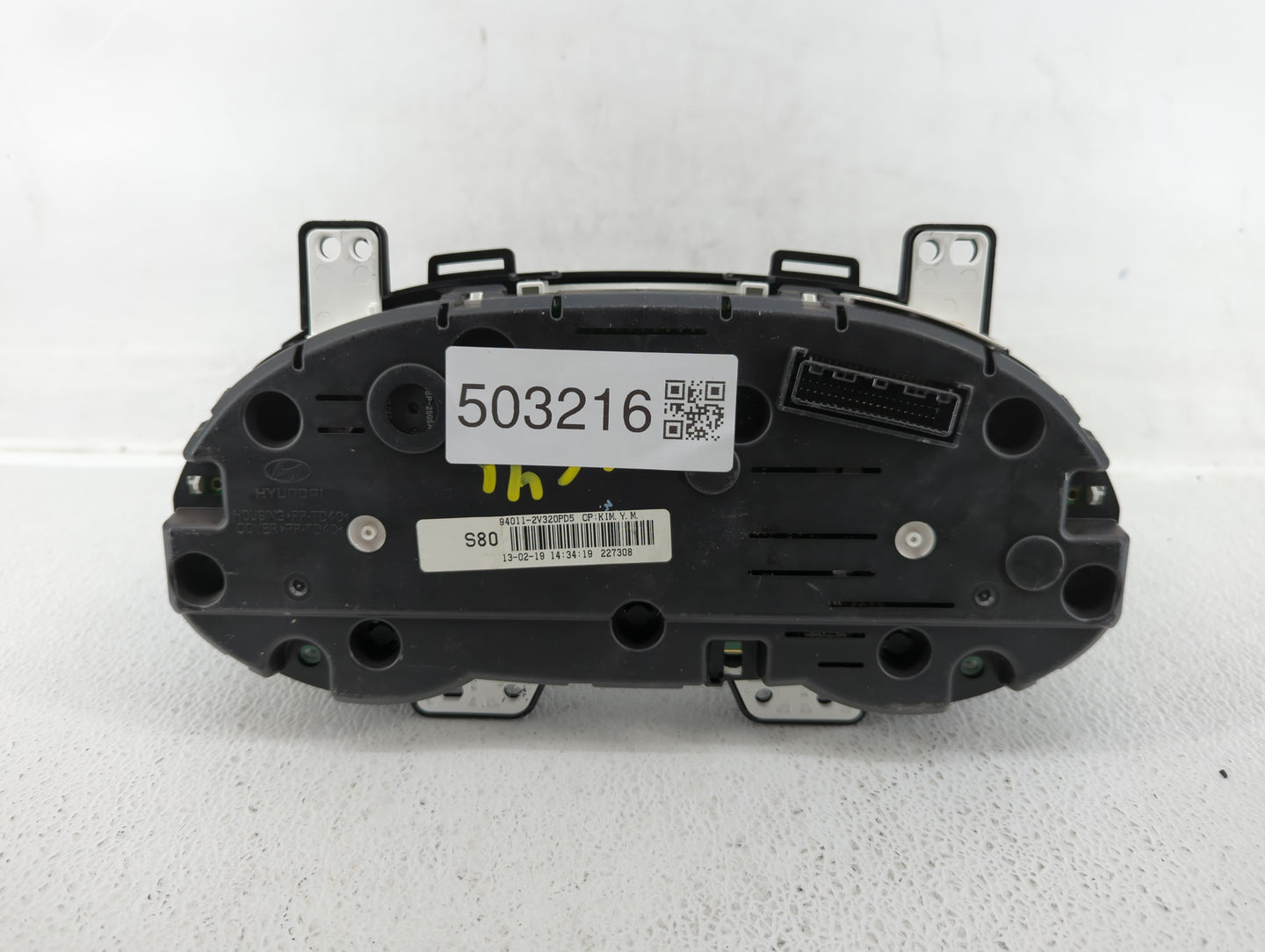 2012-2015 Hyundai Veloster Instrument Cluster Speedometer Gauges P/N:94011-2V320PD5 94001-2V321RDR Fits Fits 2012 2013 2014 