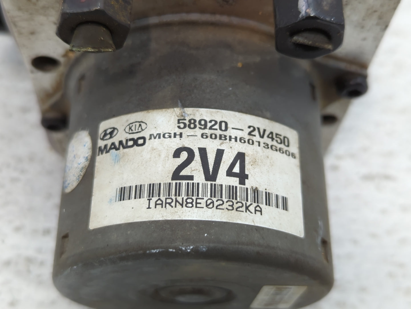 2013 Hyundai Veloster ABS Pump Control Module Replacement P/N:58920-2V450 Fits OEM Used Auto Parts - Oemusedautoparts1.com