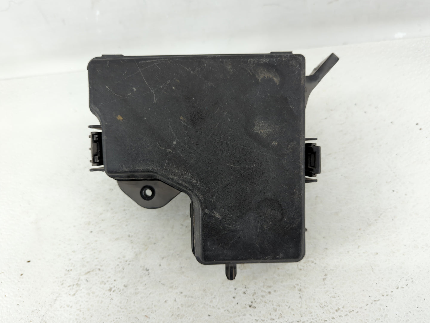 2012-2014 Hyundai Veloster Fusebox Fuse Box Panel Relay Module P/N:91236-2V372 91941-2V220, 91941-2V221 Fits Fits 2012 2013 