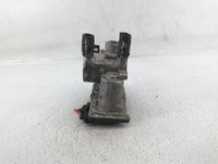 2012-2017 Hyundai Veloster Throttle Body P/N:35100-2B300 Fits Fits 2012 2013 2014 2015 2016 2017 2018 2019 OEM Used Auto Par