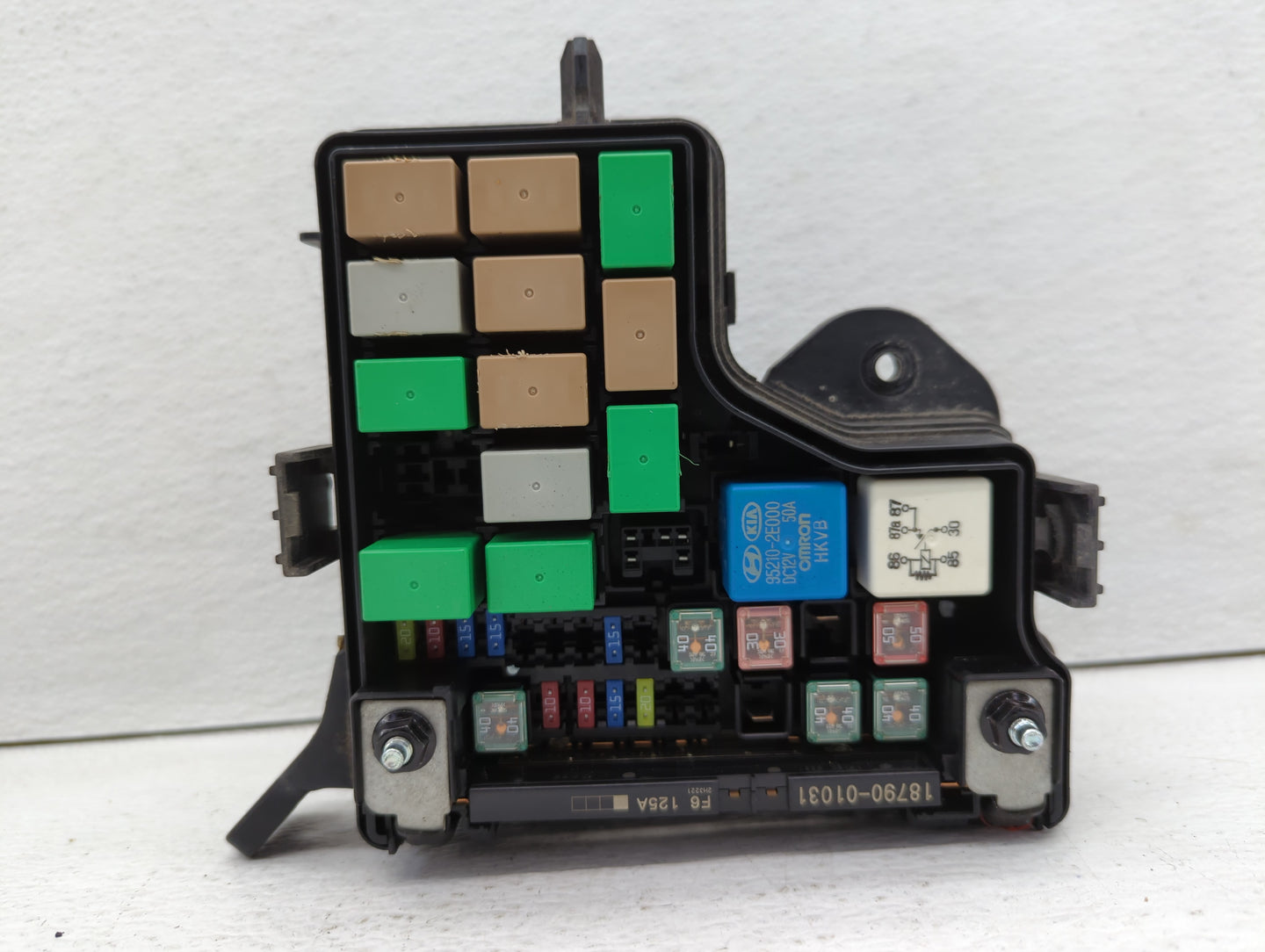 2012-2014 Hyundai Veloster Fusebox Fuse Box Panel Relay Module P/N:912072V133 Fits Fits 2012 2013 2014 OEM Used Auto Parts -