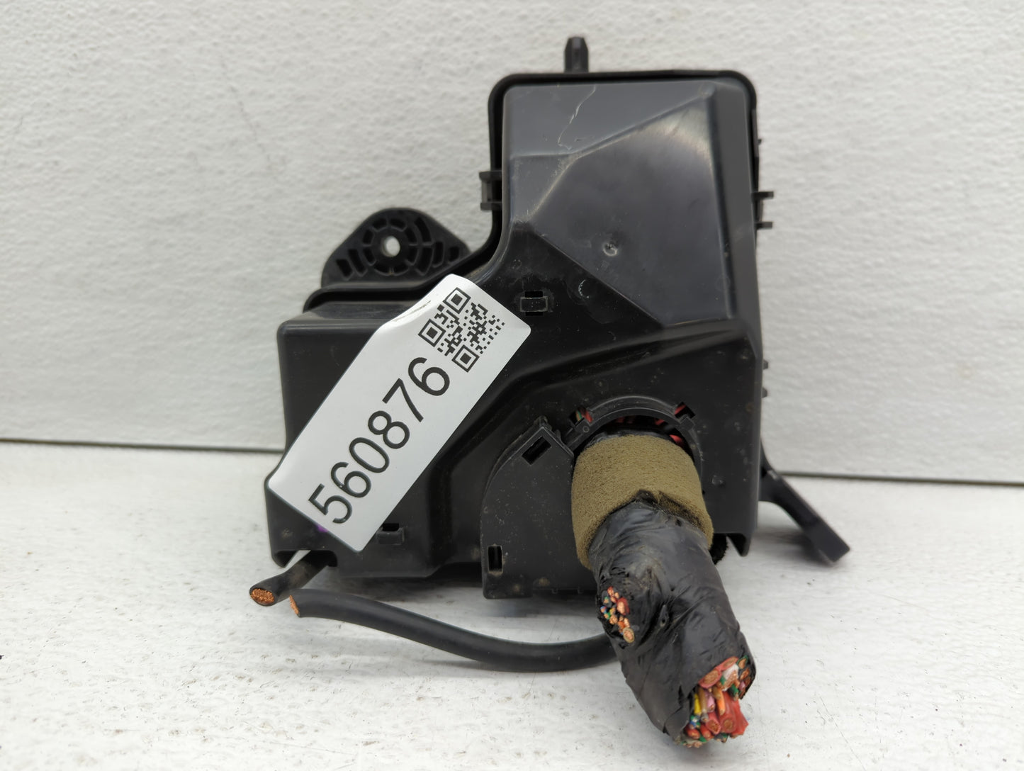 2012-2014 Hyundai Veloster Fusebox Fuse Box Panel Relay Module P/N:912072V133 Fits Fits 2012 2013 2014 OEM Used Auto Parts -