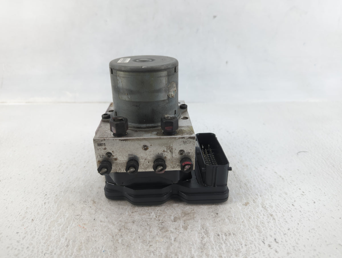 2013 Hyundai Veloster Anti-Lock Brake ABS Pump Module Actuator OEM P/N:BE6003G604 Fits OEM Used Auto Parts - Oemusedautopart