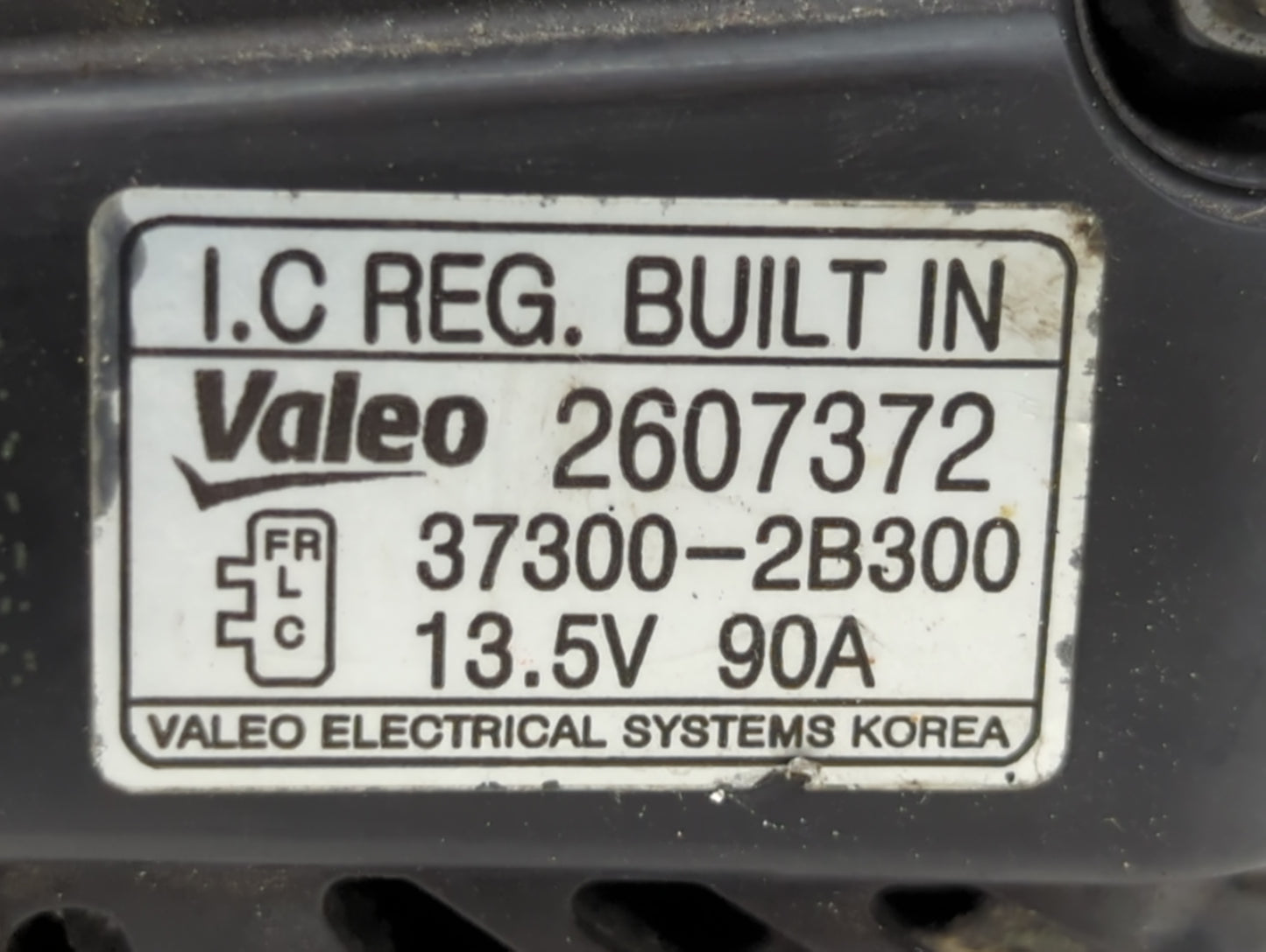 2012-2017 Hyundai Veloster Alternator Replacement Generator Charging Assembly Engine OEM P/N:37300-2B300 2607372 Fits OEM Us