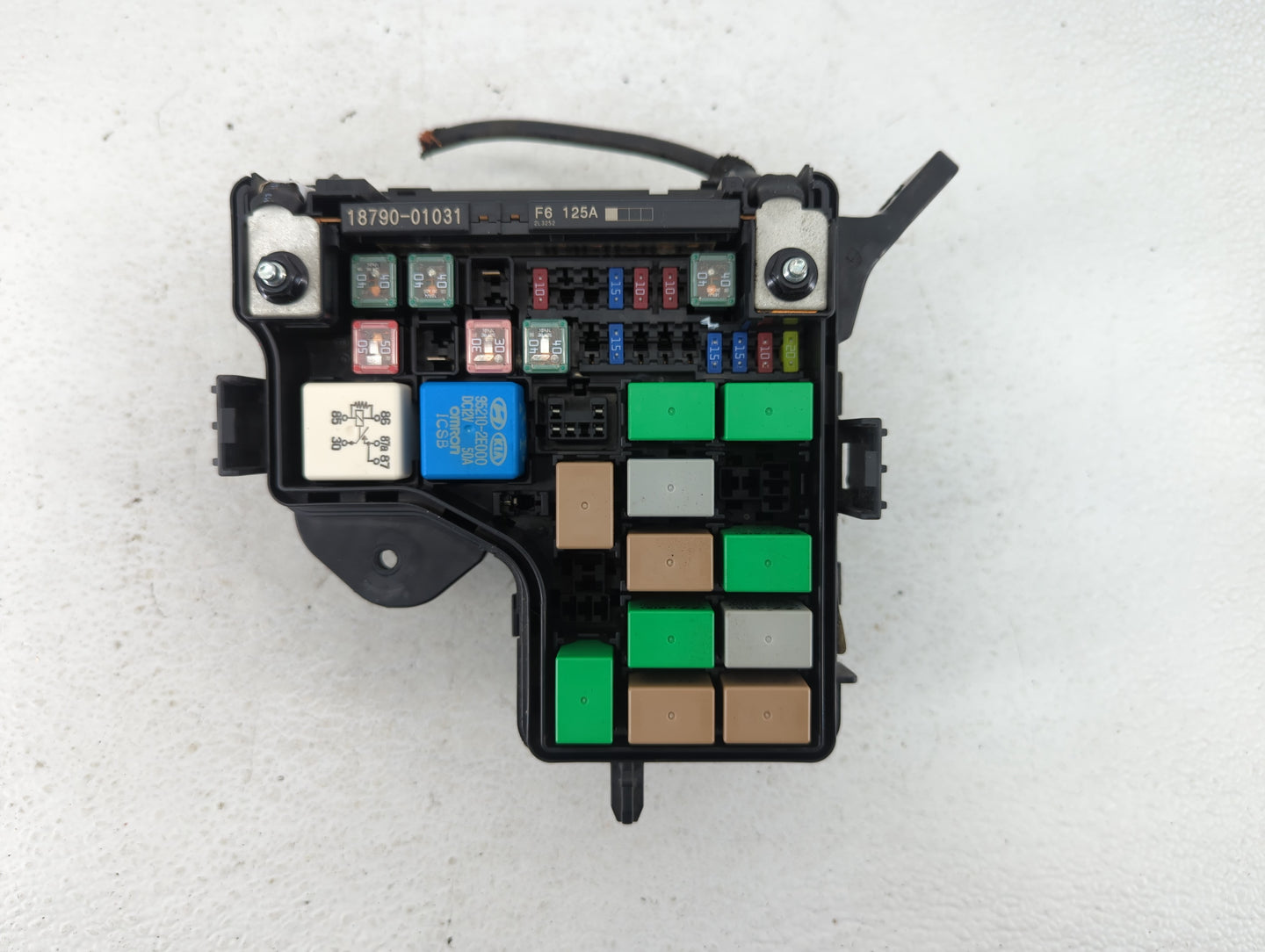 2012-2014 Hyundai Veloster Fusebox Fuse Box Panel Relay Module P/N:912072V133 Fits Fits 2012 2013 2014 OEM Used Auto Parts -