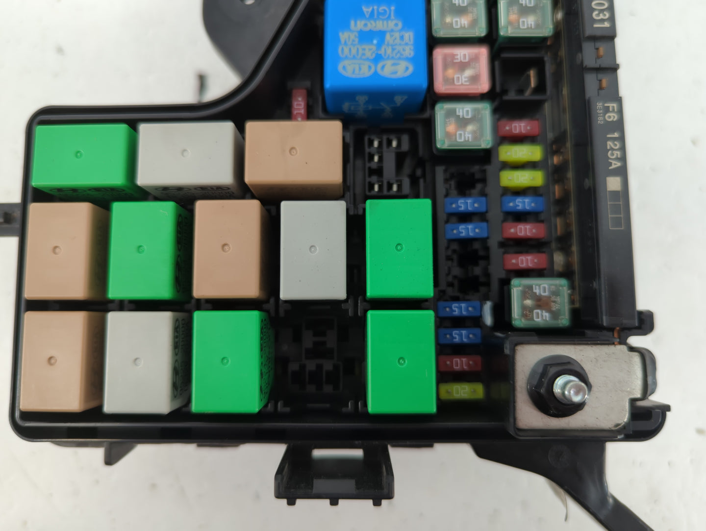 2012-2014 Hyundai Veloster Fusebox Fuse Box Panel Relay Module P/N:91236-2V375 Fits Fits 2012 2013 2014 OEM Used Auto Parts 