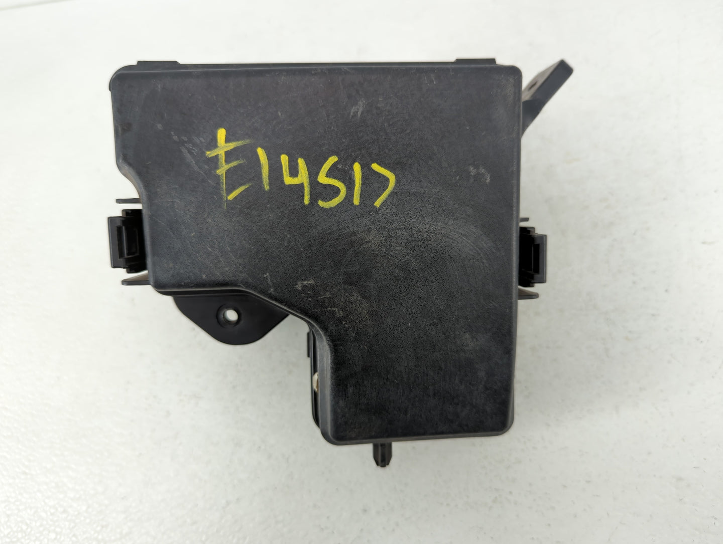 2012-2014 Hyundai Veloster Fusebox Fuse Box Panel Relay Module P/N:91236-2V012 Fits Fits 2012 2013 2014 OEM Used Auto Parts 
