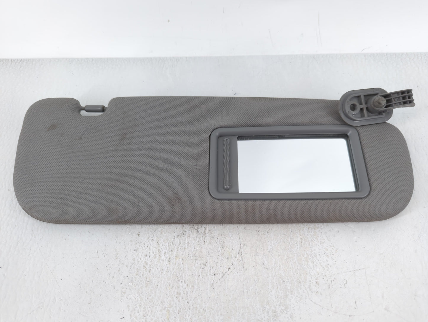 2012-2015 Hyundai Veloster Sun Visor Shade Replacement Passenger Right Mirror Fits Fits 2012 2013 2014 2015 OEM Used Auto Pa