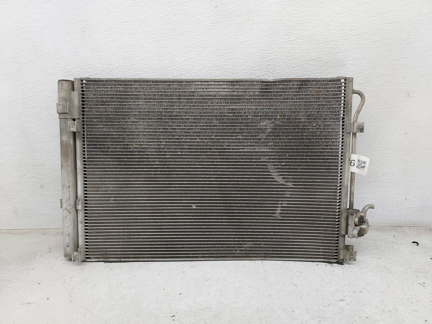 2012-2013 Hyundai Veloster Engine Cooling Radiator Condensor Fits Fits 2012 2013 OEM Used Auto Parts - Oemusedautoparts1.com
