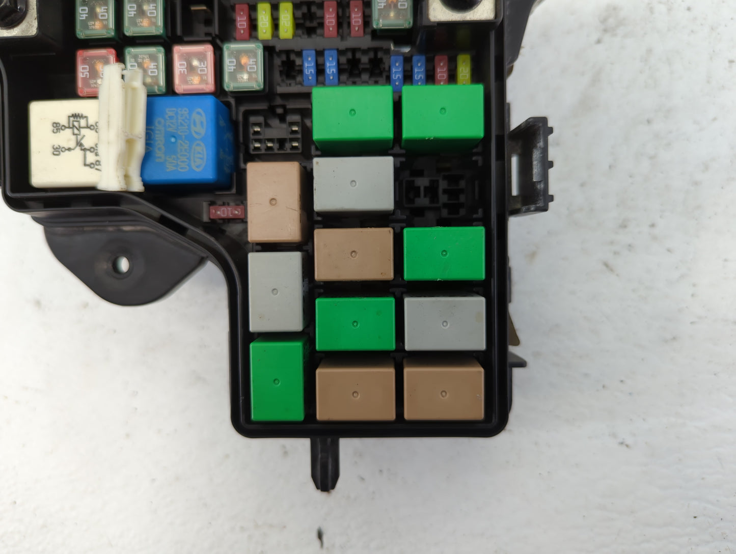 2012-2014 Hyundai Veloster Fusebox Fuse Box Panel Relay Module P/N:91236 2V375 Fits Fits 2012 2013 2014 OEM Used Auto Parts 