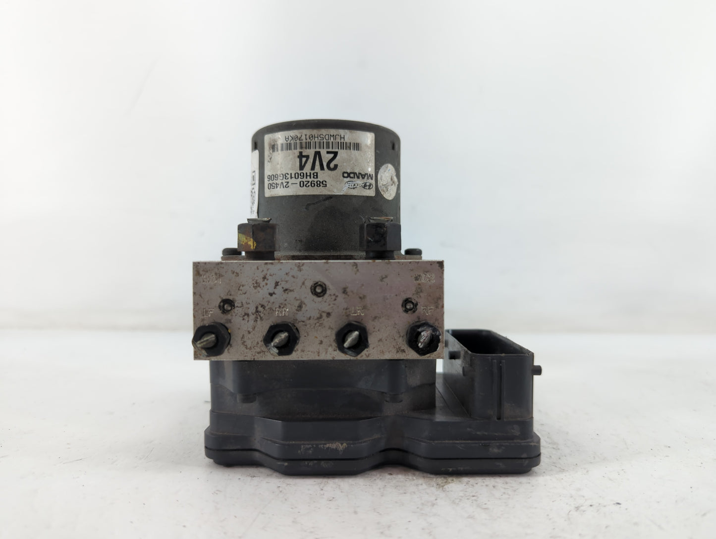2013 Hyundai Veloster ABS Pump Control Module Replacement P/N:58920-2V450 Fits OEM Used Auto Parts - Oemusedautoparts1.com