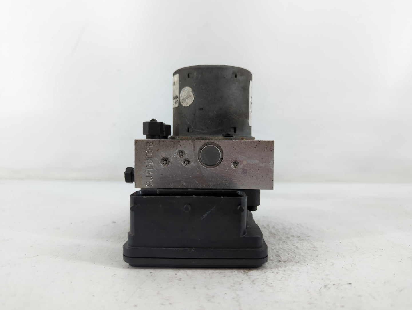 2013 Hyundai Veloster ABS Pump Control Module Replacement P/N:58920-2V450 Fits OEM Used Auto Parts - Oemusedautoparts1.com