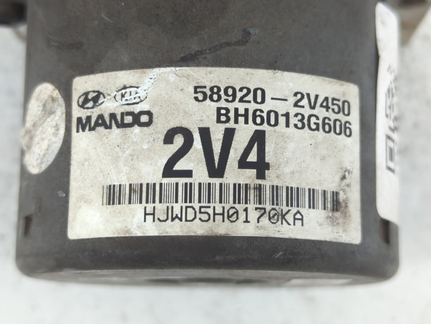 2013 Hyundai Veloster ABS Pump Control Module Replacement P/N:58920-2V450 Fits OEM Used Auto Parts - Oemusedautoparts1.com