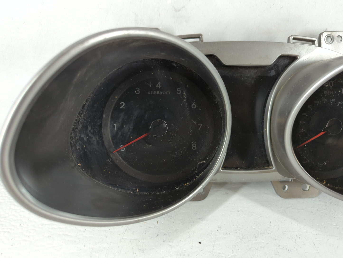 2012-2015 Hyundai Veloster Instrument Cluster Speedometer Gauges P/N:94001-2V330 Fits Fits 2012 2013 2014 2015 OEM Used Auto