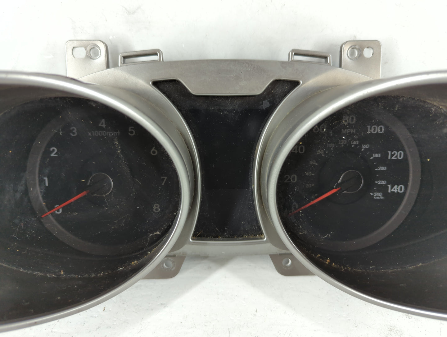 2012-2015 Hyundai Veloster Instrument Cluster Speedometer Gauges P/N:94001-2V330 Fits Fits 2012 2013 2014 2015 OEM Used Auto