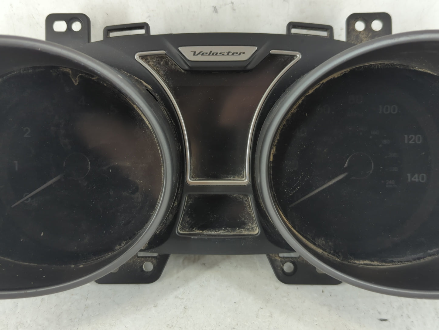 2012-2015 Hyundai Veloster Instrument Cluster Speedometer Gauges P/N:94011-2V331PD5 Fits Fits 2012 2013 2014 2015 OEM Used A