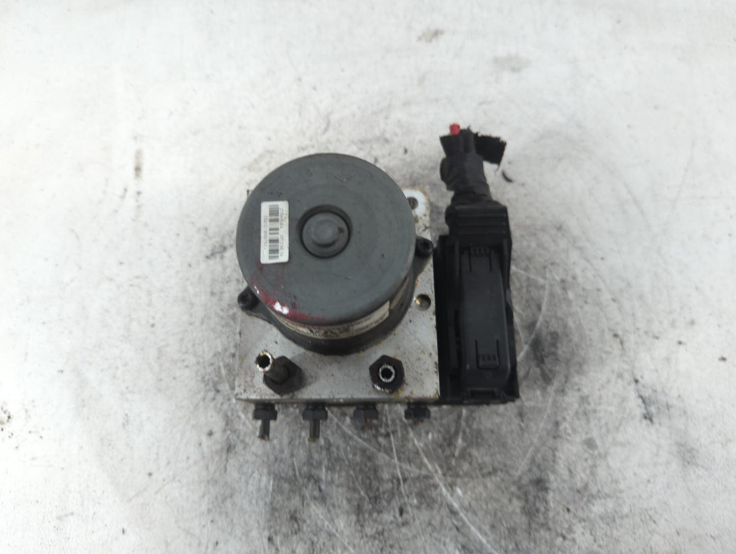 2013 Hyundai Veloster ABS Pump Control Module Replacement P/N:58920-2V450 Fits OEM Used Auto Parts - Oemusedautoparts1.com