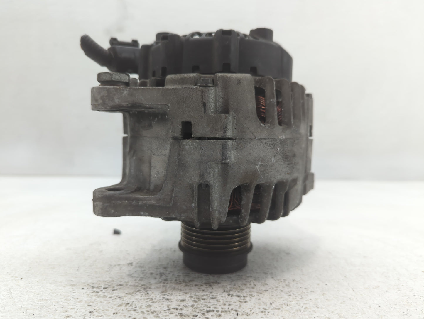 2012-2017 Hyundai Veloster Alternator Replacement Generator Charging Assembly Engine OEM P/N:2616559 37300-2B760 Fits OEM Us