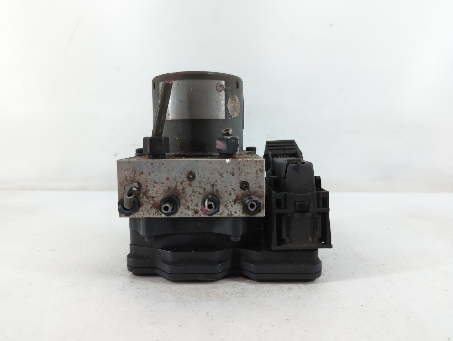 2013 Hyundai Veloster ABS Pump Control Module Replacement P/N:BE6003G604 Fits OEM Used Auto Parts - Oemusedautoparts1.com