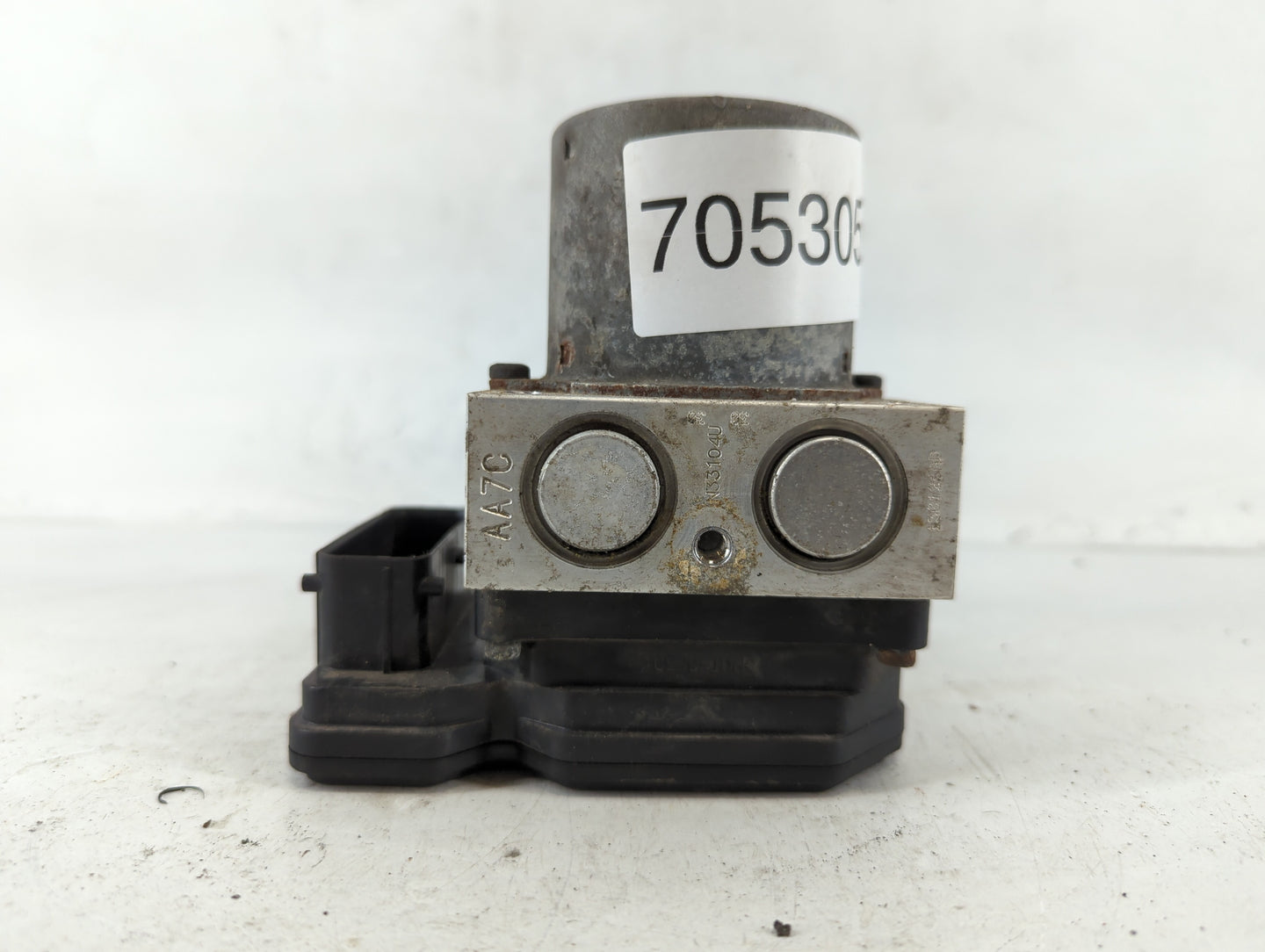 2013 Hyundai Veloster ABS Pump Control Module Replacement P/N:58920-2V450 Fits OEM Used Auto Parts - Oemusedautoparts1.com