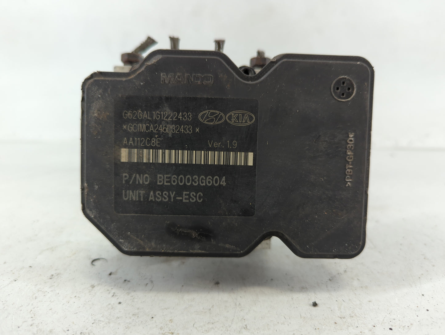 2013 Hyundai Veloster ABS Pump Control Module Replacement P/N:58920-2V450 Fits OEM Used Auto Parts - Oemusedautoparts1.com
