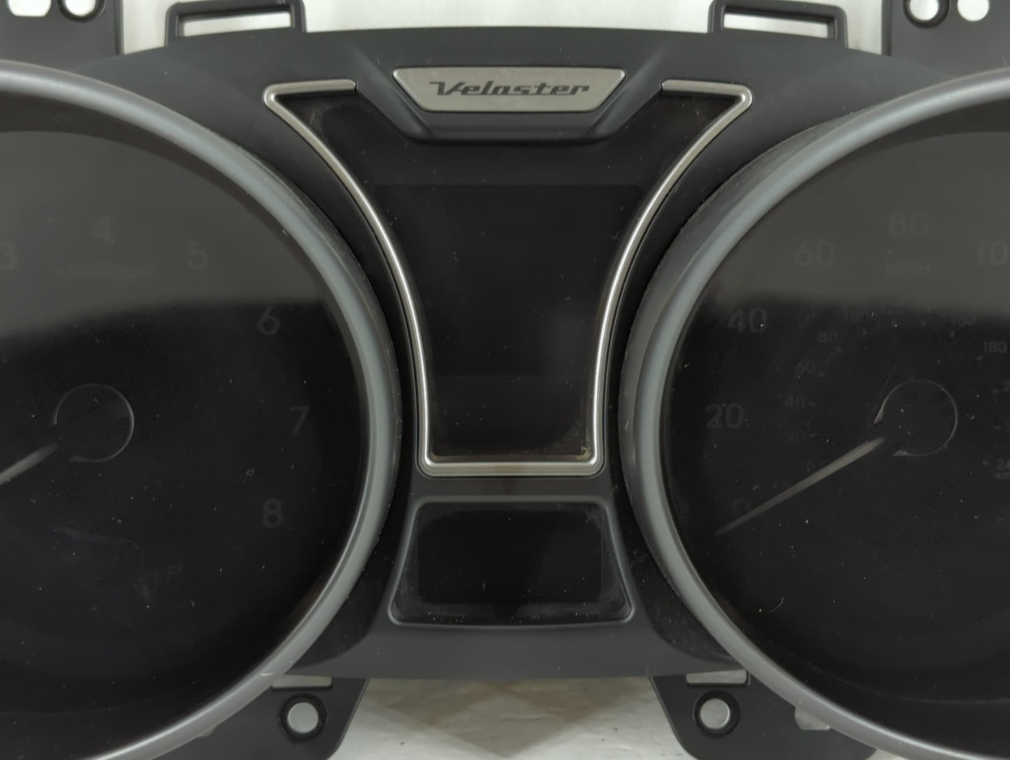 2012-2015 Hyundai Veloster Instrument Cluster Speedometer Gauges P/N:94011-2V331PD5 Fits Fits 2012 2013 2014 2015 OEM Used A