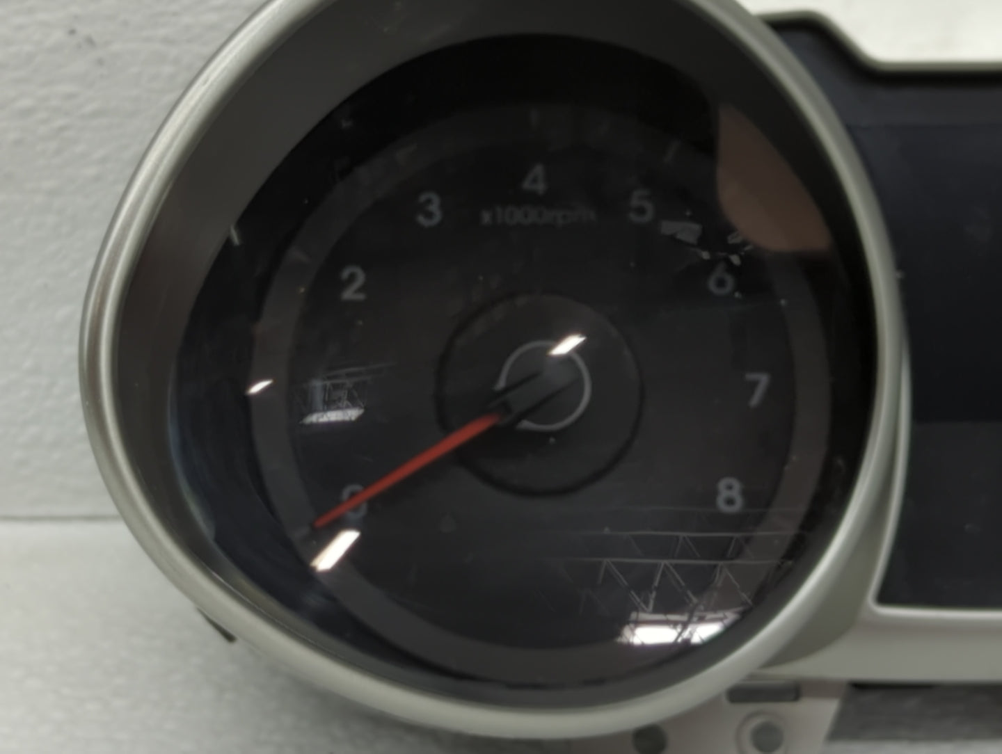 2012-2015 Hyundai Veloster Instrument Cluster Speedometer Gauges P/N:94001-2V330RDR Fits Fits 2012 2013 2014 2015 OEM Used A
