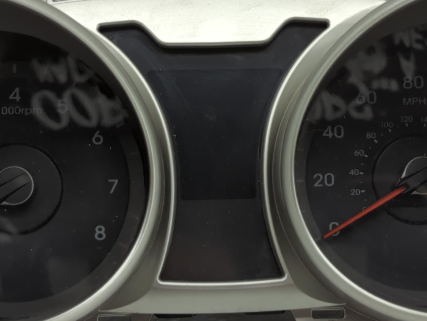 2012-2015 Hyundai Veloster Instrument Cluster Speedometer Gauges P/N:94001-2V330RDR Fits Fits 2012 2013 2014 2015 OEM Used A