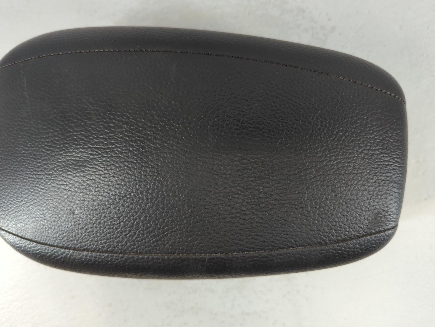2013 Hyundai Veloster Center Console Armrest Cover Lid Fits OEM Used Auto Parts - Oemusedautoparts1.com