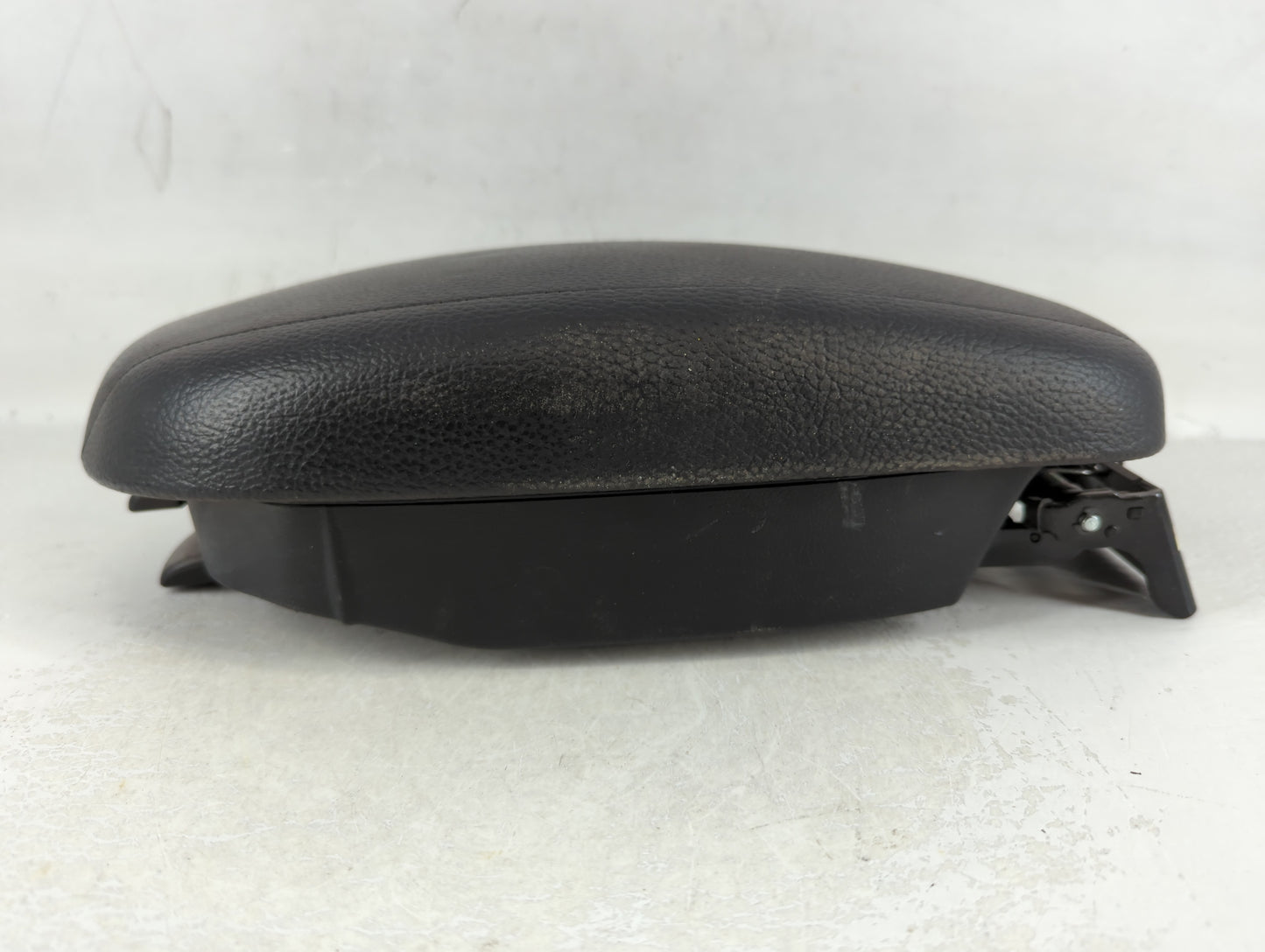 2013 Hyundai Veloster Center Console Armrest Cover Lid Fits OEM Used Auto Parts - Oemusedautoparts1.com
