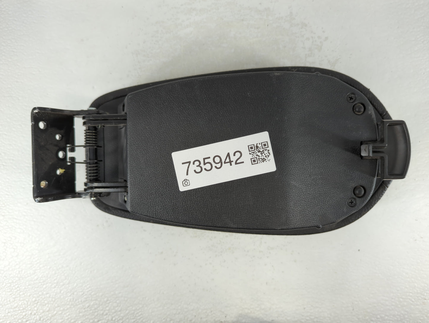 2013 Hyundai Veloster Center Console Armrest Cover Lid Fits OEM Used Auto Parts - Oemusedautoparts1.com