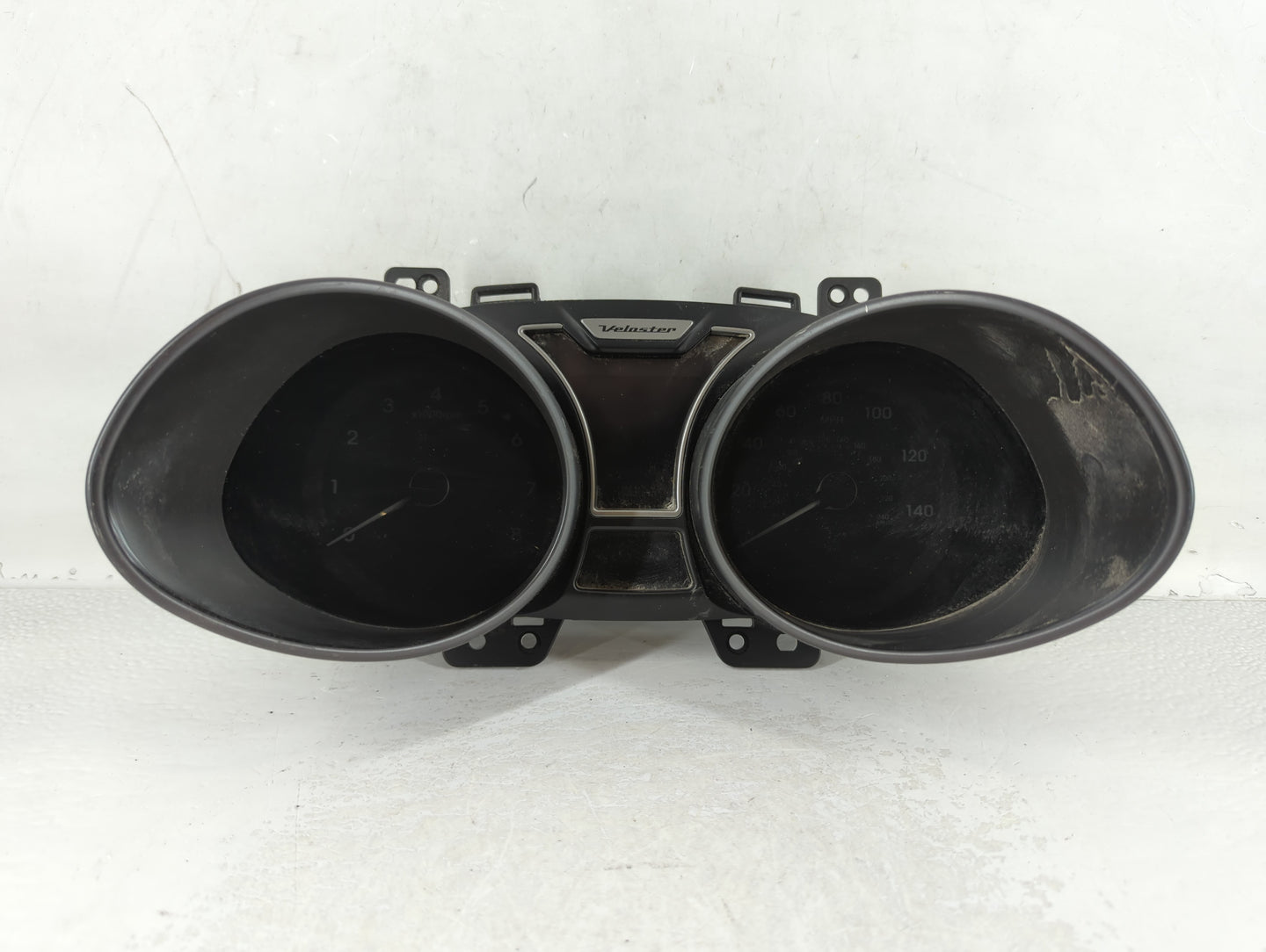 2012-2015 Hyundai Veloster Instrument Cluster Speedometer Gauges P/N:94011-2V331PD5 Fits Fits 2012 2013 2014 2015 OEM Used A