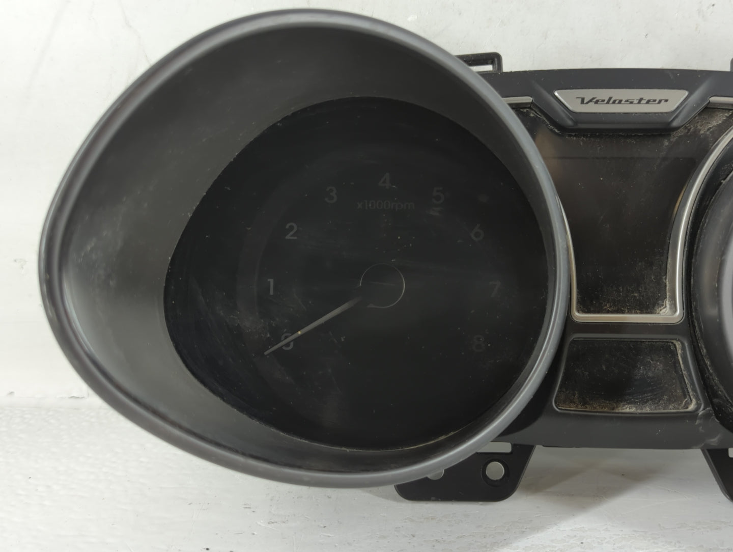2012-2015 Hyundai Veloster Instrument Cluster Speedometer Gauges P/N:94011-2V331PD5 Fits Fits 2012 2013 2014 2015 OEM Used A