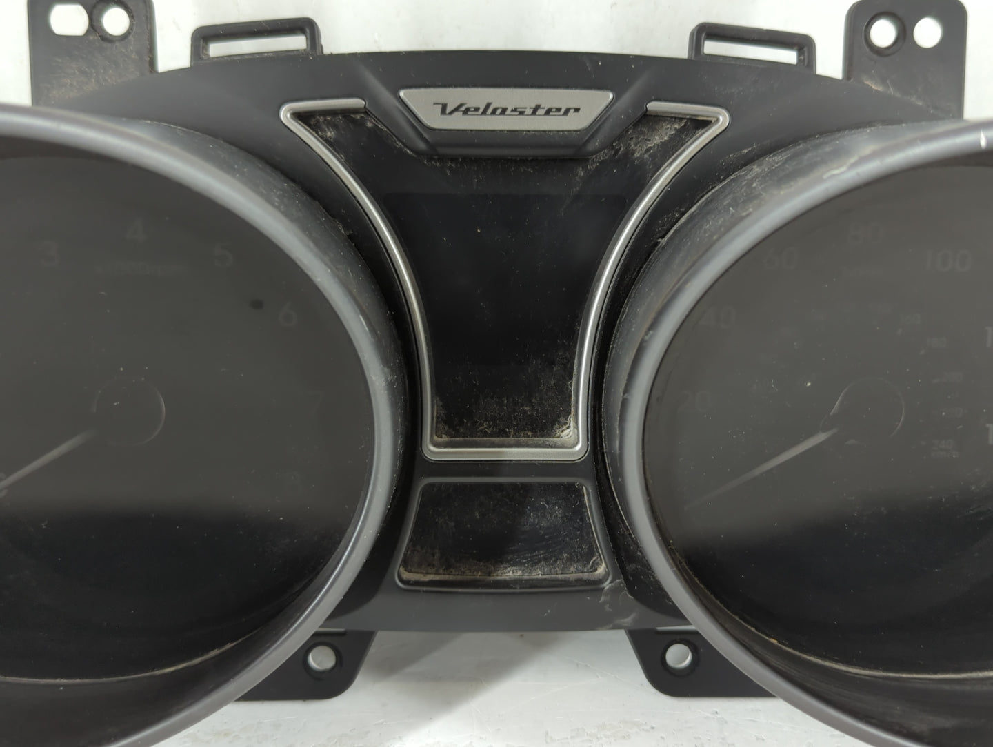 2012-2015 Hyundai Veloster Instrument Cluster Speedometer Gauges P/N:94011-2V331PD5 Fits Fits 2012 2013 2014 2015 OEM Used A