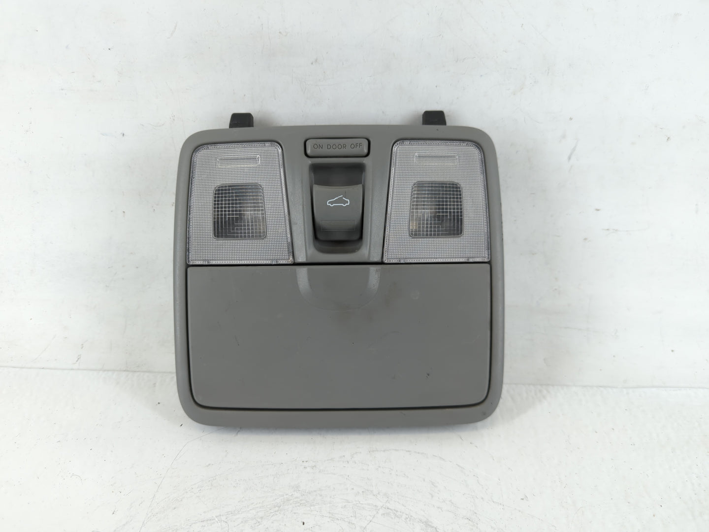 2013 Hyundai Veloster Overhead Roof Console - Oemusedautoparts1.com