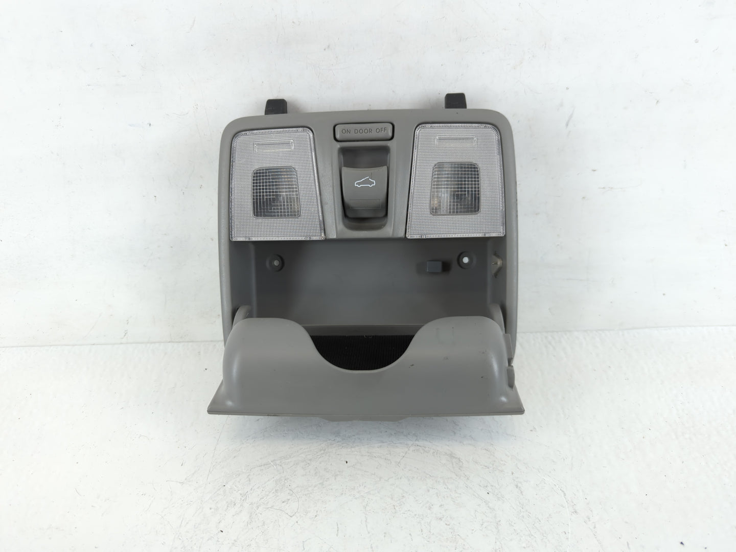 2013 Hyundai Veloster Overhead Roof Console - Oemusedautoparts1.com