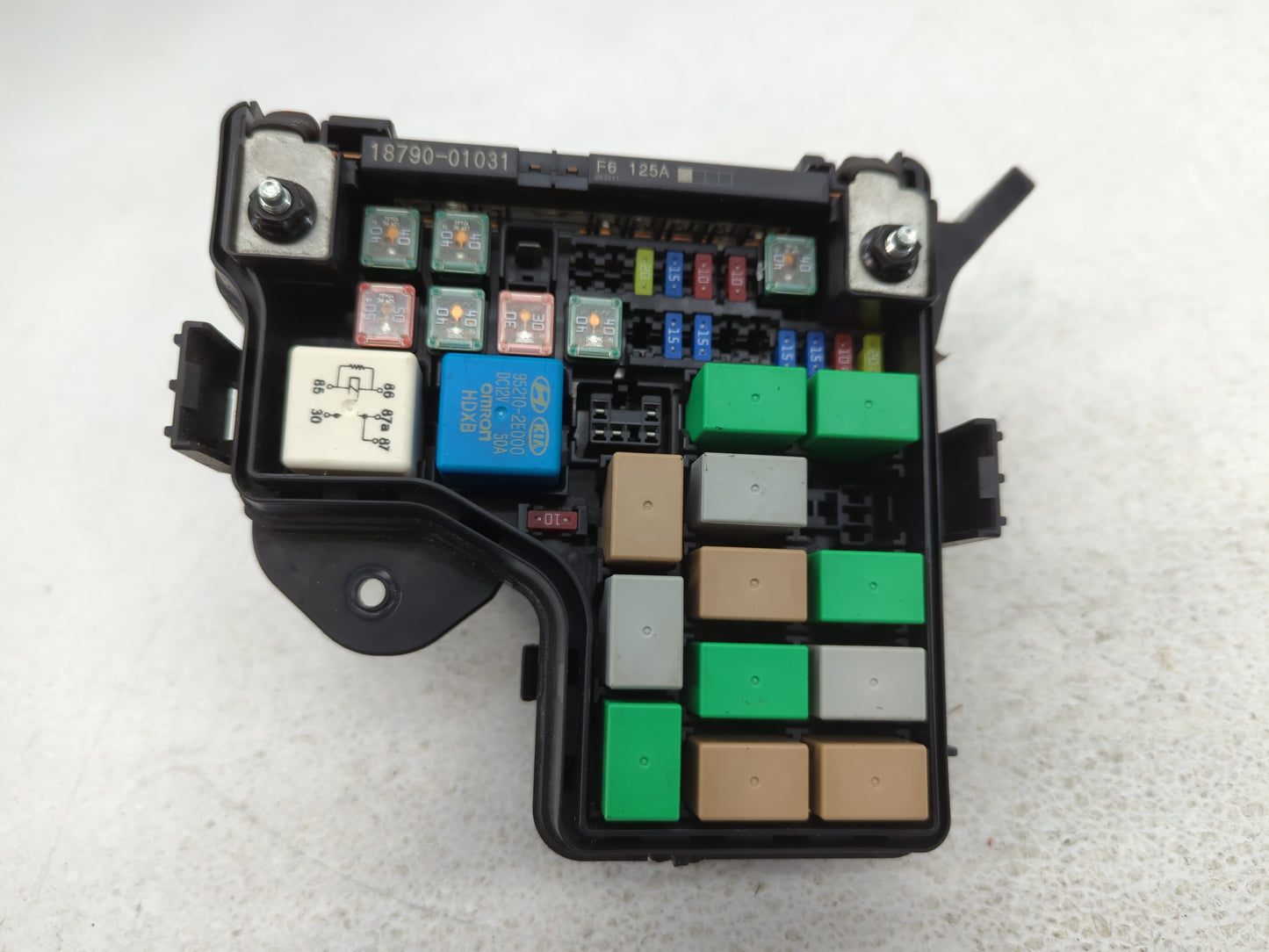 2012-2014 Hyundai Veloster Fusebox Fuse Box Panel Relay Module P/N:91236 2V372 Fits Fits 2012 2013 2014 OEM Used Auto Parts 