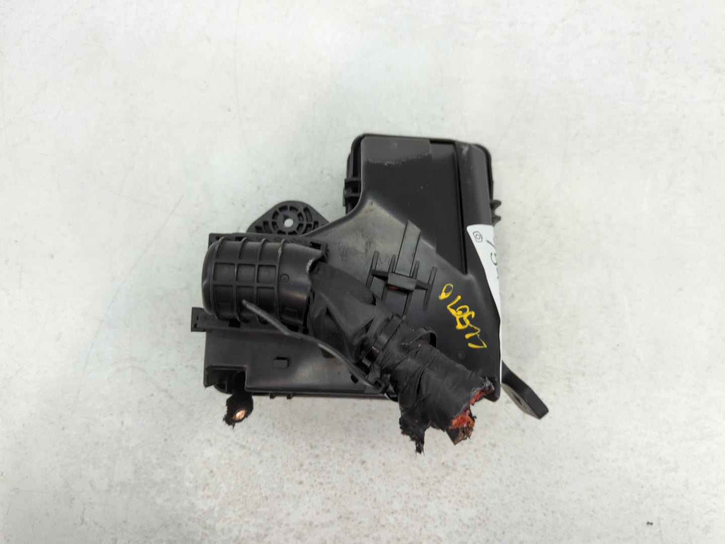 2012-2014 Hyundai Veloster Fusebox Fuse Box Panel Relay Module P/N:91236 2V372 Fits Fits 2012 2013 2014 OEM Used Auto Parts 