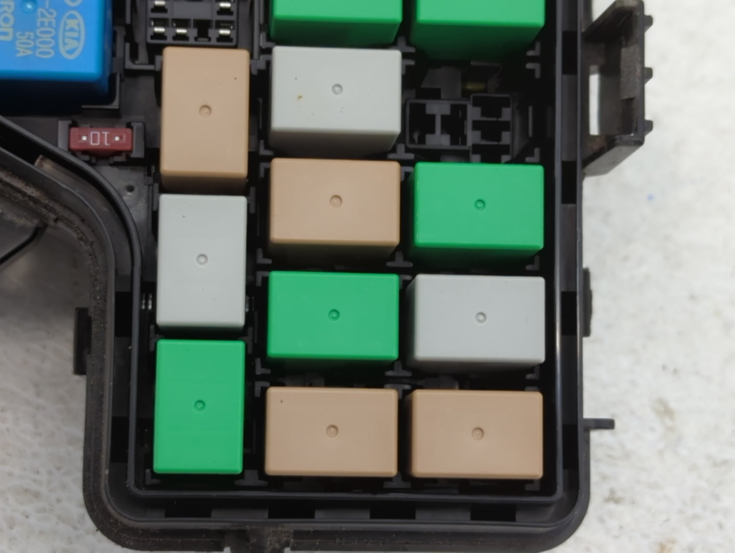 2012-2014 Hyundai Veloster Fusebox Fuse Box Panel Relay Module P/N:91236 2V014 Fits Fits 2012 2013 2014 OEM Used Auto Parts 