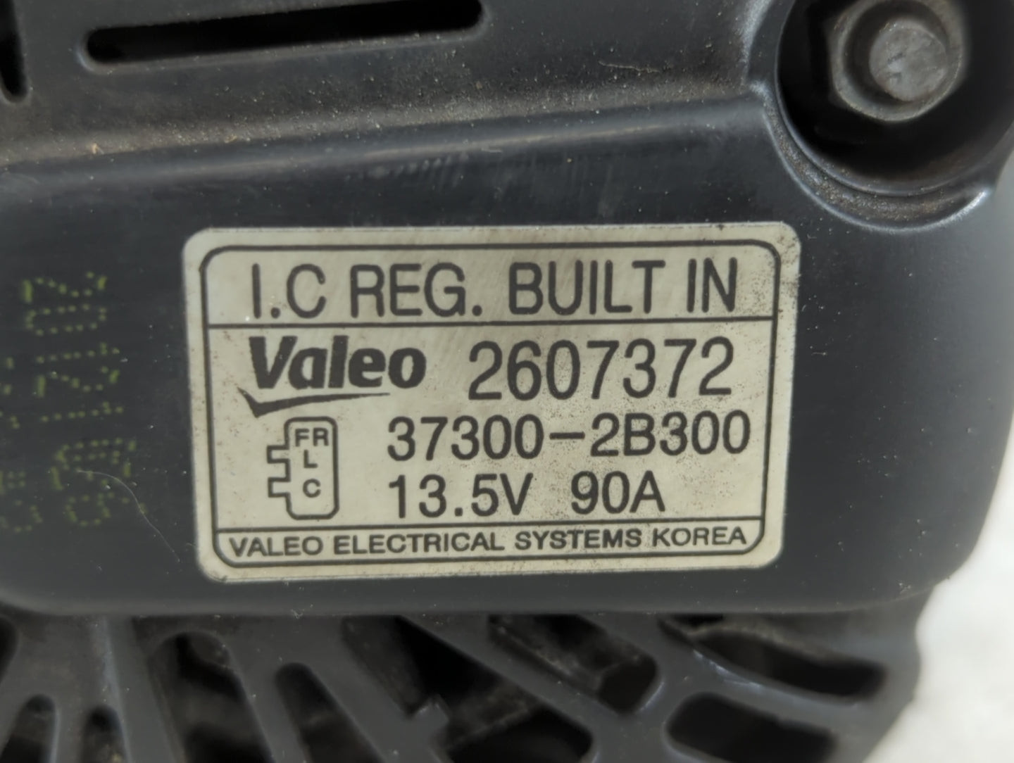 2012-2017 Hyundai Veloster Alternator Replacement Generator Charging Assembly Engine OEM P/N:2607372 37300-2B300 Fits OEM Us